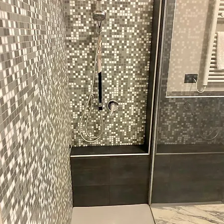 De 4* Генуя