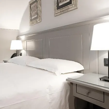 De Hotel Genoa